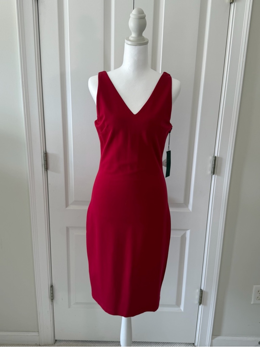 White House Black Market Aura Collection Crimson V-Neck Sheath Dress
